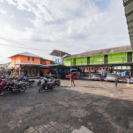 Reddoorz Resort Syariah @ Jaya Tirta Abadi Purwakarta Esterno foto